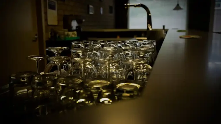bar